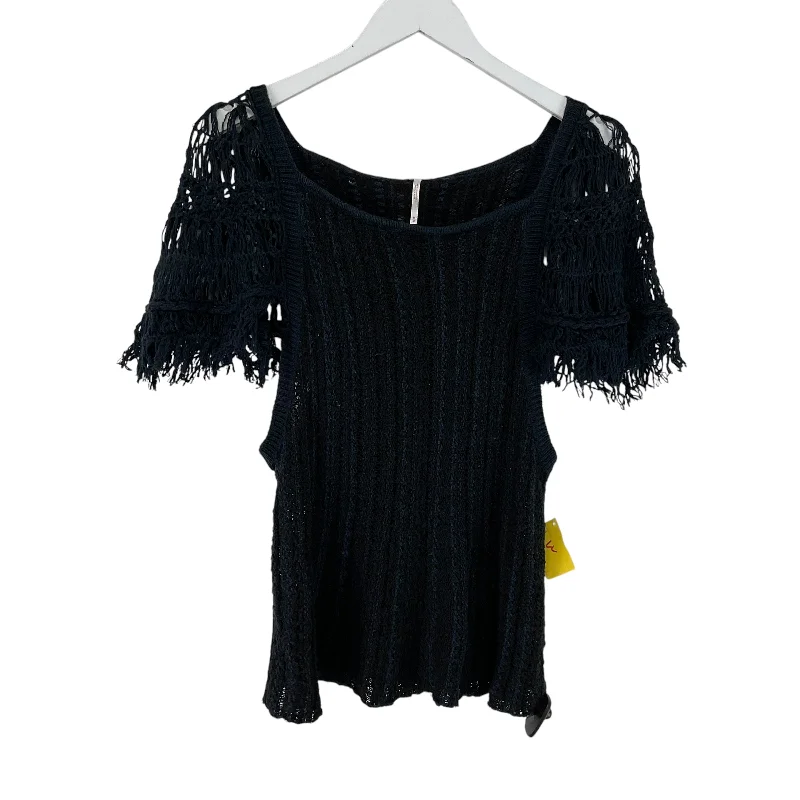 Top Short Sleeve By Free People In Navy, Size: M